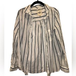 American Eagle Boyfriend Fit Button Down - Small Blue/White